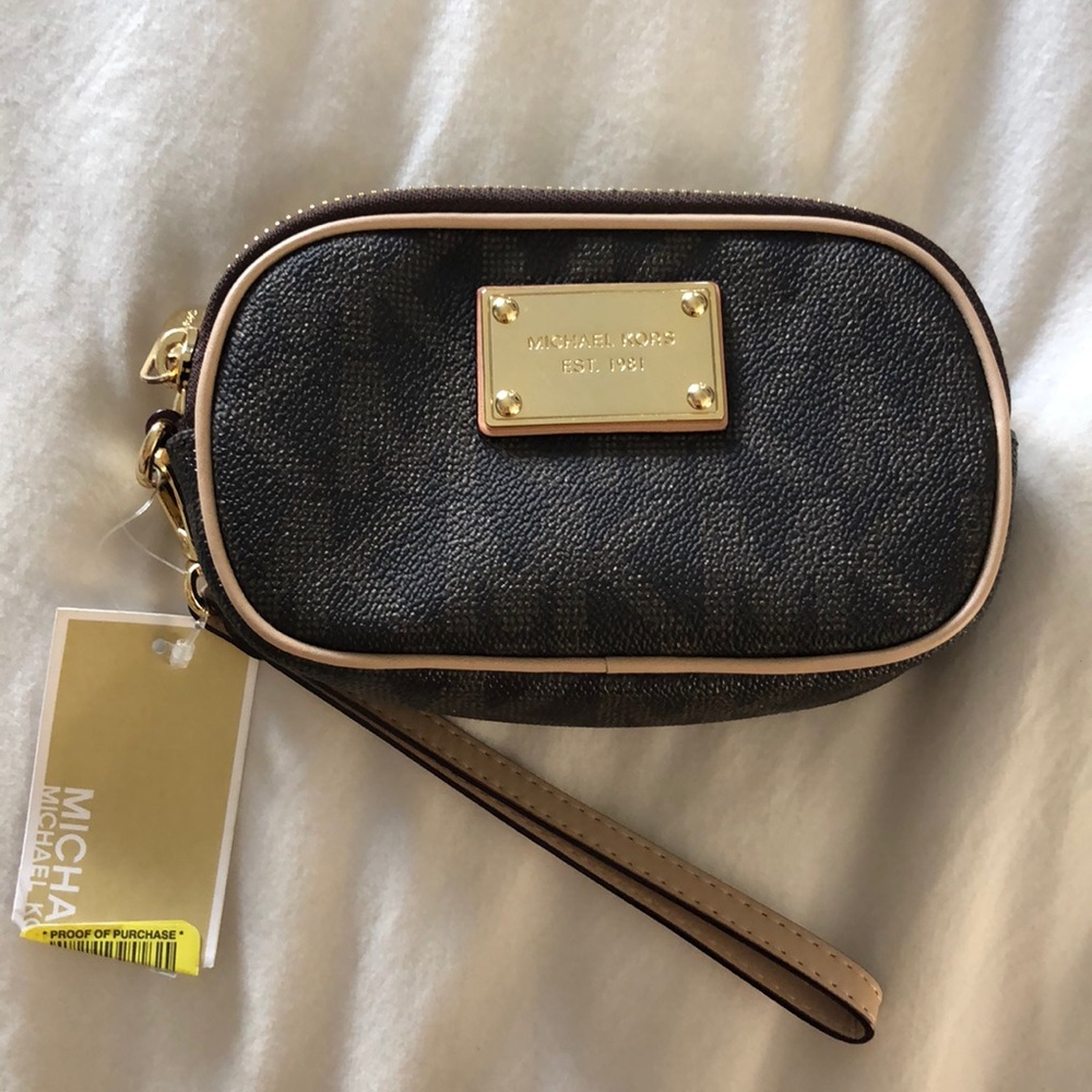 Michael Kors Wristlet